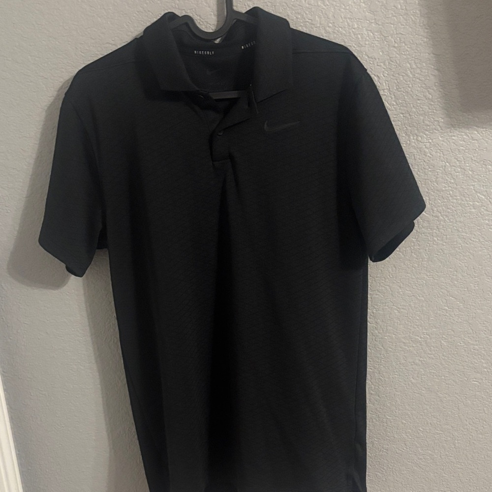 Nike Men’s Black Polo Shirt with Subtle Swoosh